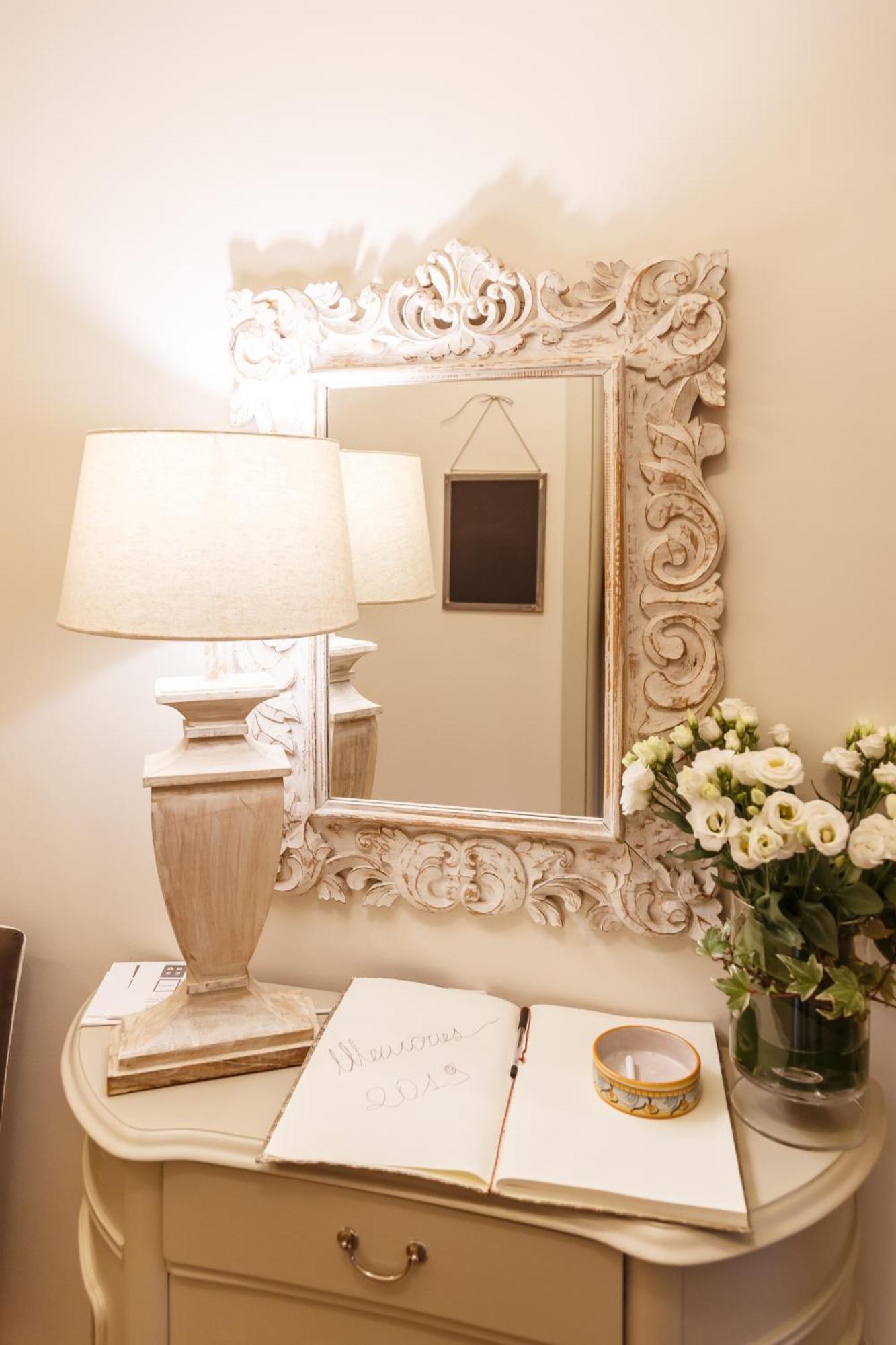 Bb 22 Charming Rooms & Apartments Palermo Exteriör bild