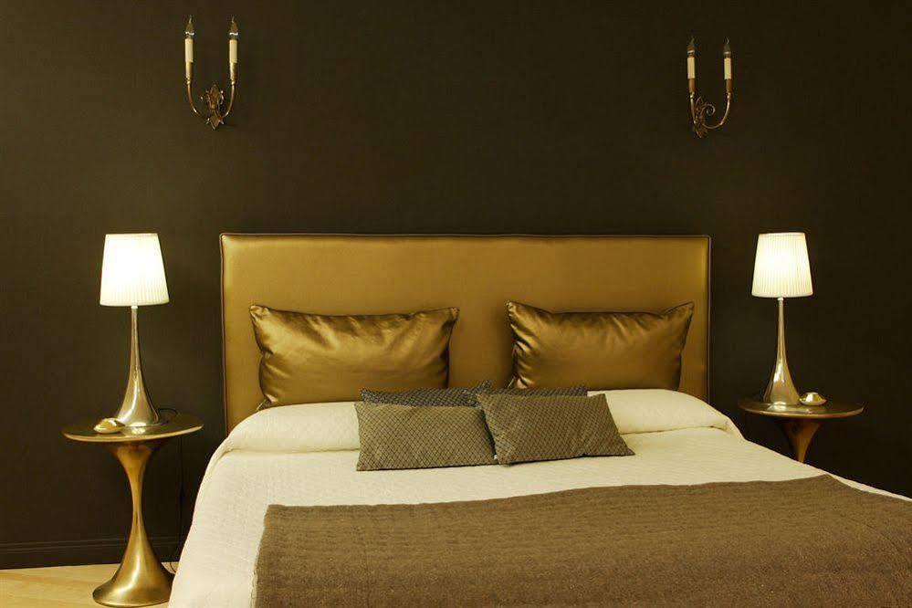 Bb 22 Charming Rooms & Apartments Palermo Exteriör bild